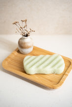 
                        
                          將圖片載入圖庫檢視器 Snapkis Konjac Bath Sponge Wavy Large
                        
                      