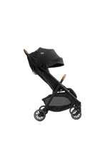 
                        
                          Load image into Gallery viewer, Joie Parcel™ 3-in-1 Compact Stroller
                        
                      