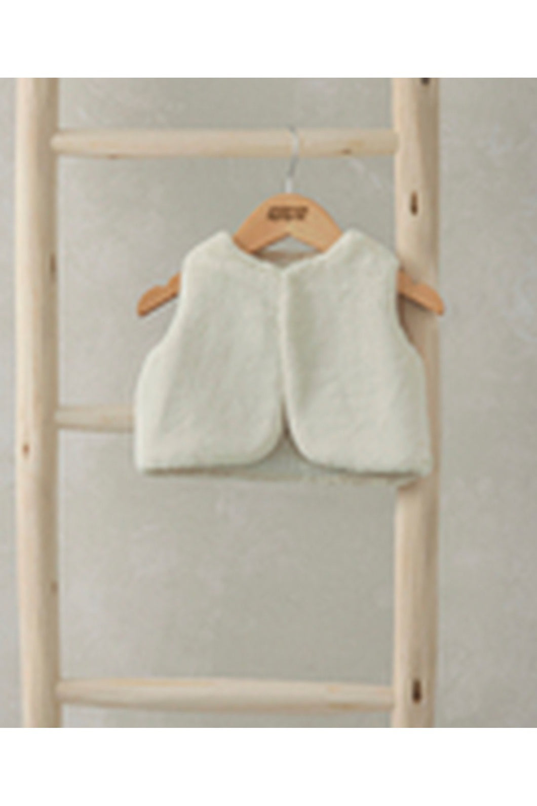 Mamas & Papas Faux Fur Gilet - Cream