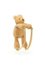 
                        
                          將圖片載入圖庫檢視器 Jellycat Smudge Bear Backpack
                        
                      