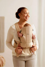 
                        
                          Load image into Gallery viewer, BabyBjörn Baby Carrier Mini - Beige, Woven
                        
                      