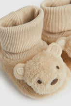 
                        
                          將圖片載入圖庫檢視器 Mothercare Bear Rattle Sock-Top Booties
                        
                      