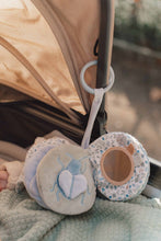 
                        
                          將圖片載入圖庫檢視器 Miffy Little Dutch Stroller booklet - Lucky Leaves
                        
                      