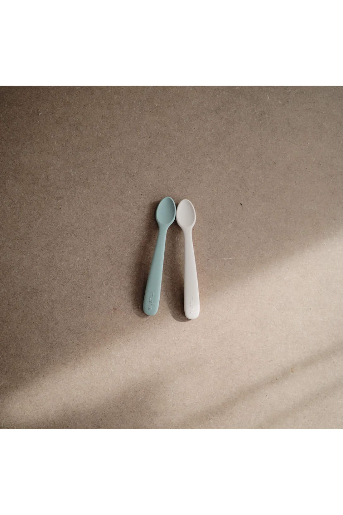 Mushie - 2Pk Silicone Feeding Spoons, Cambridge Blue/Shifting Sand