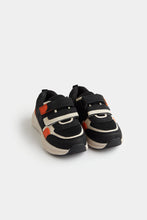 
                        
                          將圖片載入圖庫檢視器 Mothercare Black and Orange Trainers
                        
                      